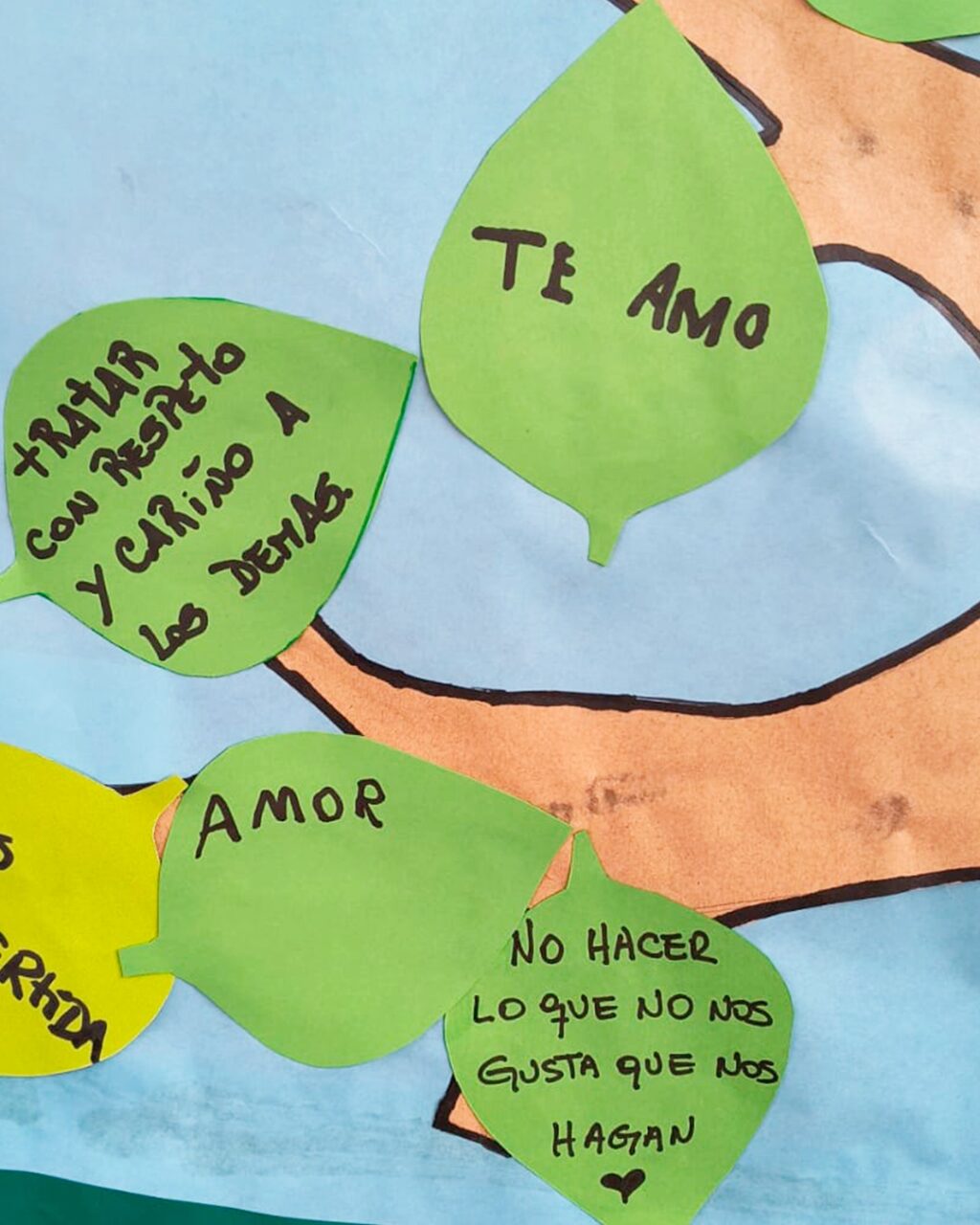 Instagram post from institutovives. This post is in position 4.