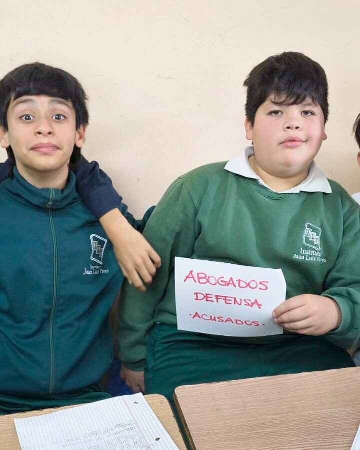 Instagram post from institutovives. This post is in position 3.