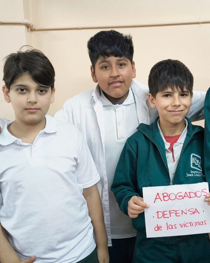 Instagram post from institutovives. This post is in position 1.