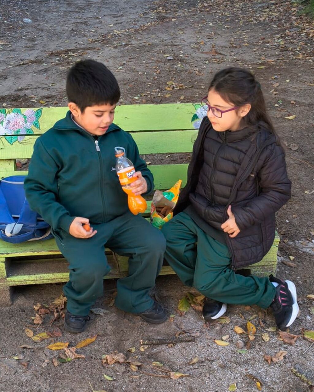 Instagram post from institutovives. This post is in position 3.