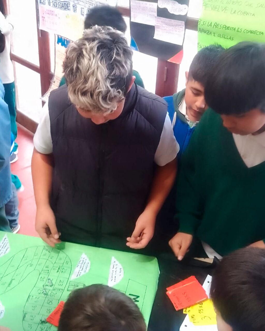 Instagram post from institutovives. This post is in position 3.