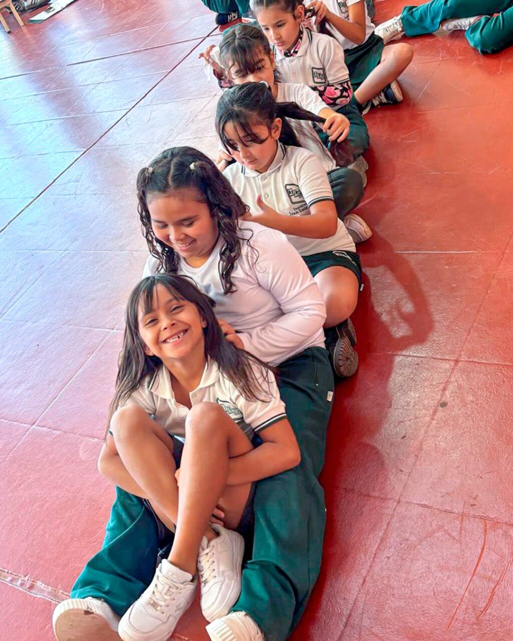 Instagram post from institutovives. This post is in position 0.