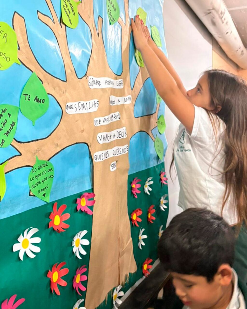 Instagram post from institutovives. This post is in position 2.